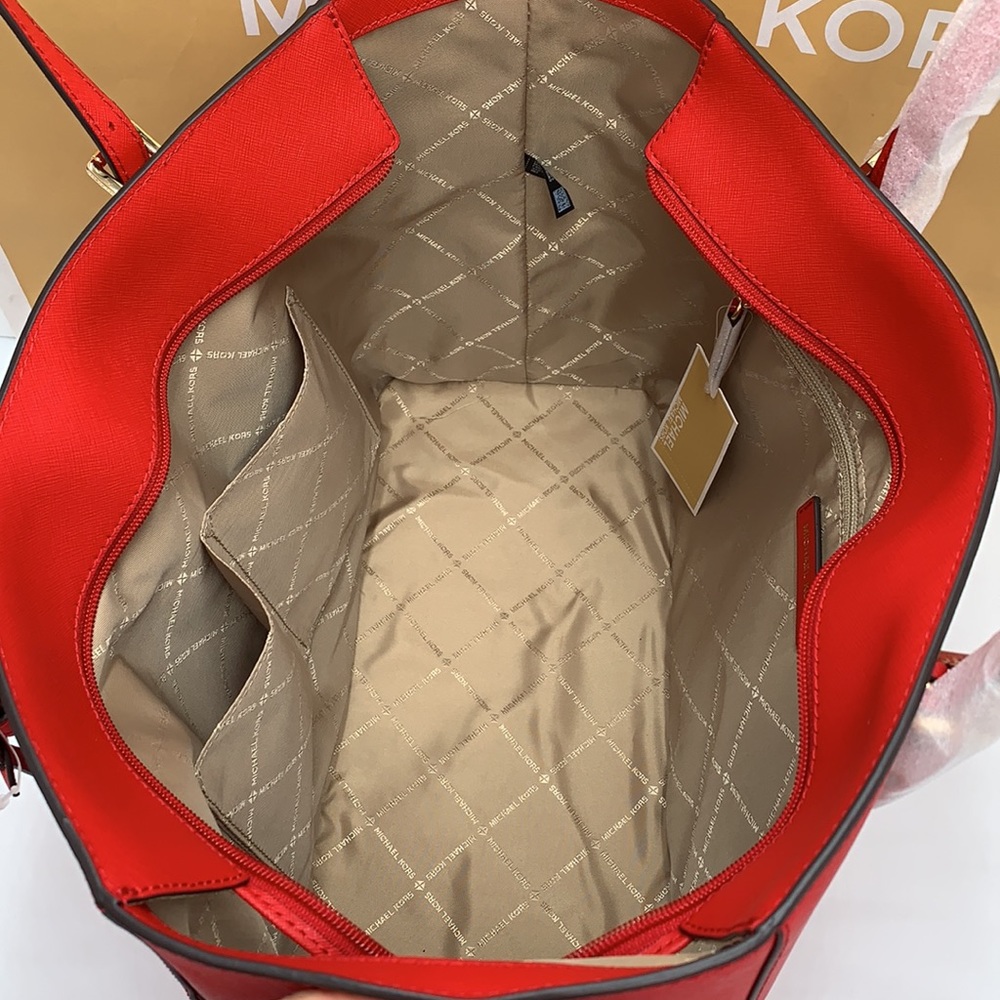 MICHAEL KORS 
Gilly Large Saffiano Leather Tote Bag BRIGHT RED COLOR - Picture 14 of 16